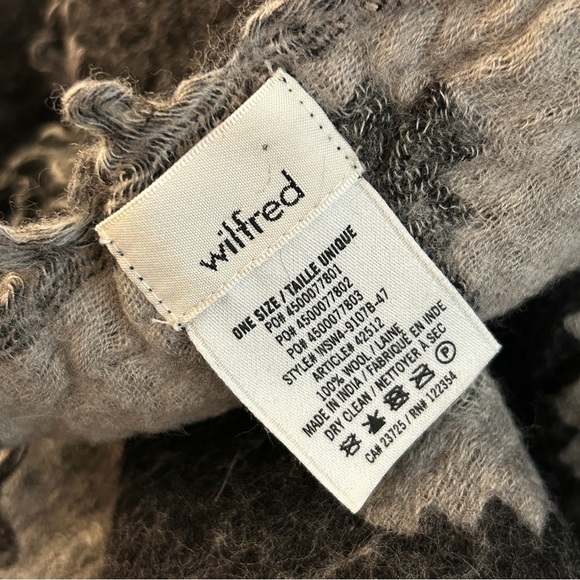 ❤️ Wilfred Charcoal and Light Gray Knit Poncho OS - Picture 6 of 6